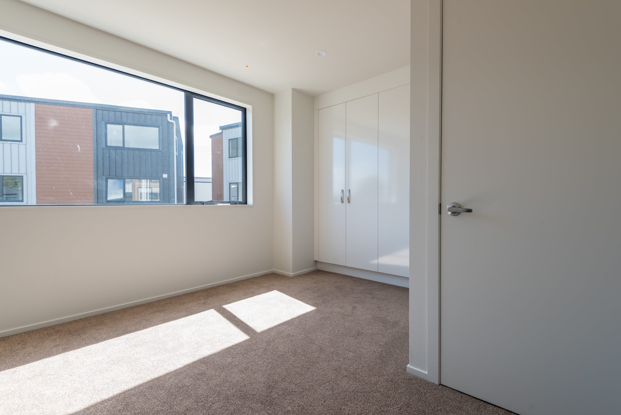 Russell Terraces bedroom